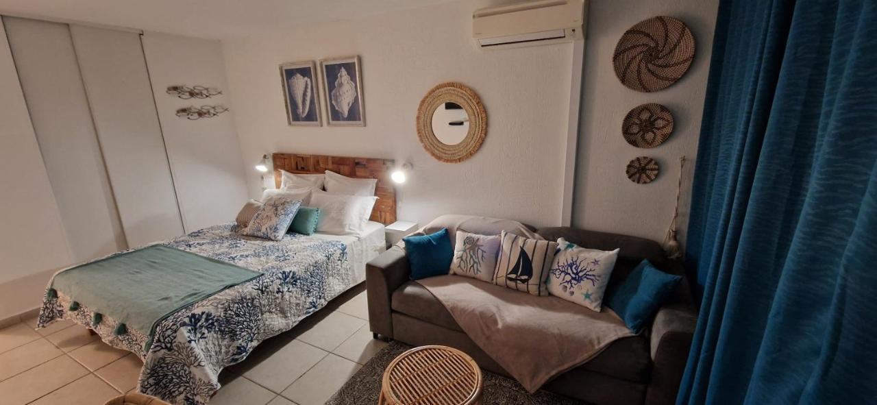 Cosy, Acces *