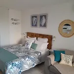 Studio Cosy, Acces Plage